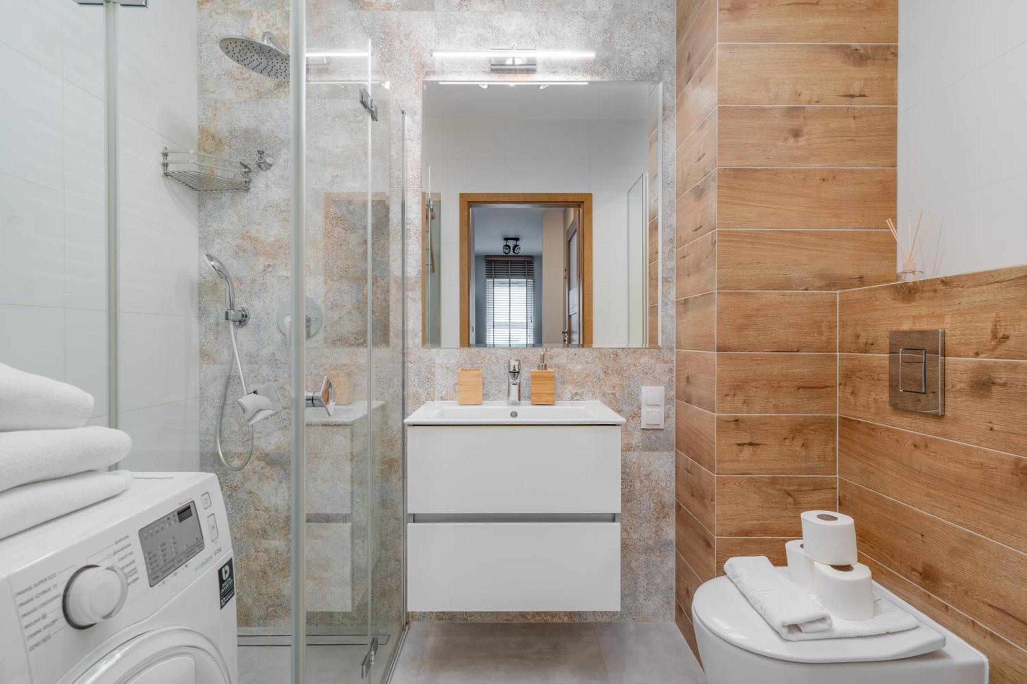 Citystay Wroblewskiego Apartament Z Parkingiem! Лодзь Экстерьер фото